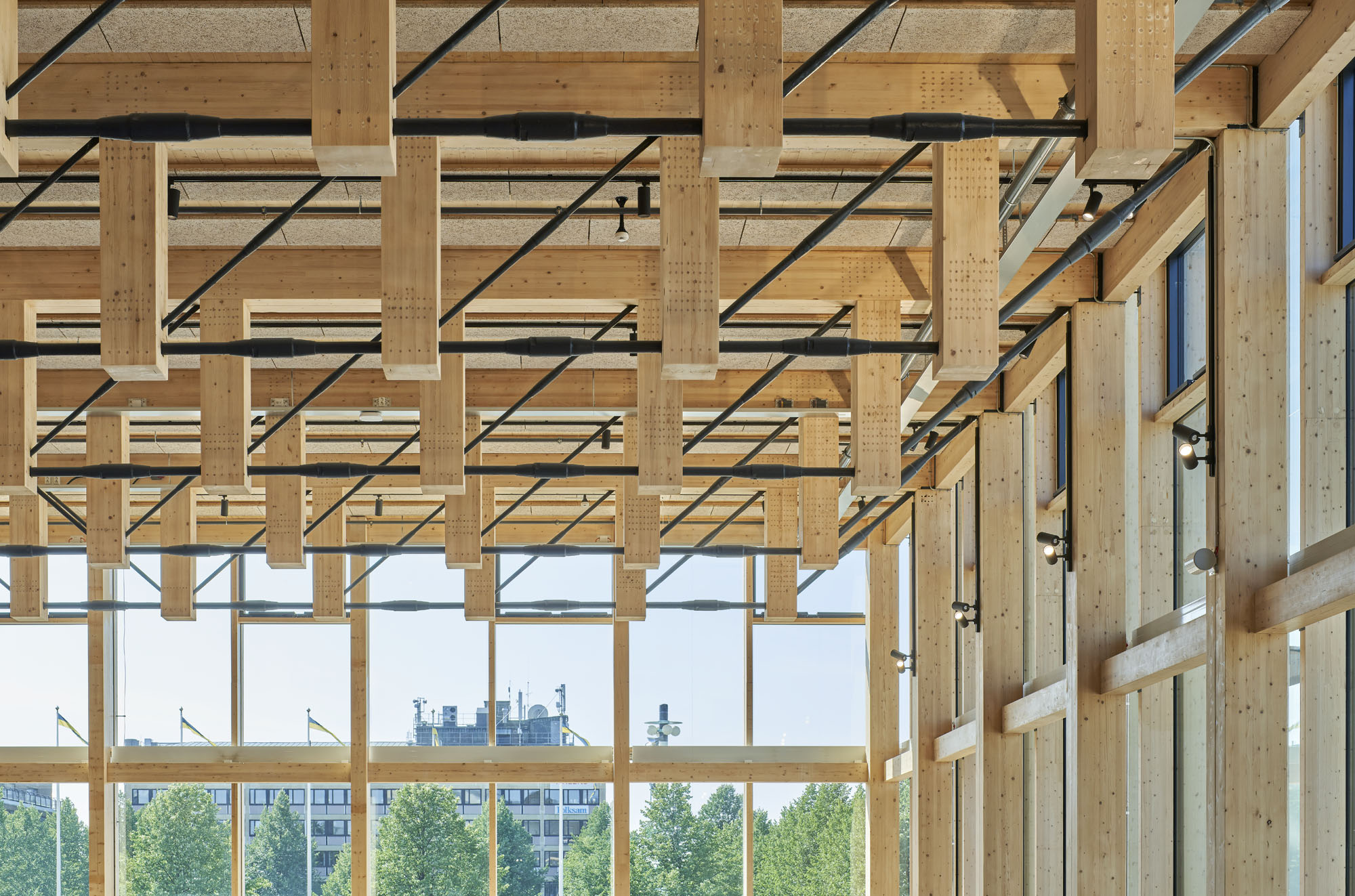 〈サラ・カルチャーセンター（Sara Cultural Centre）〉White Arkitekter