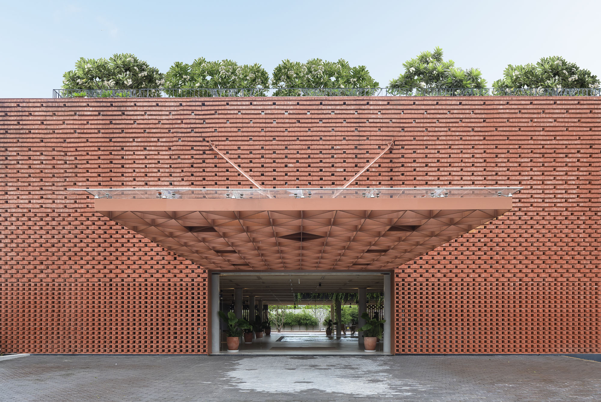 〈ウィンダム・クラブハウス(Wyndham Clubhouse)〉MIAデザインスタジオ(MIA Design Studio)