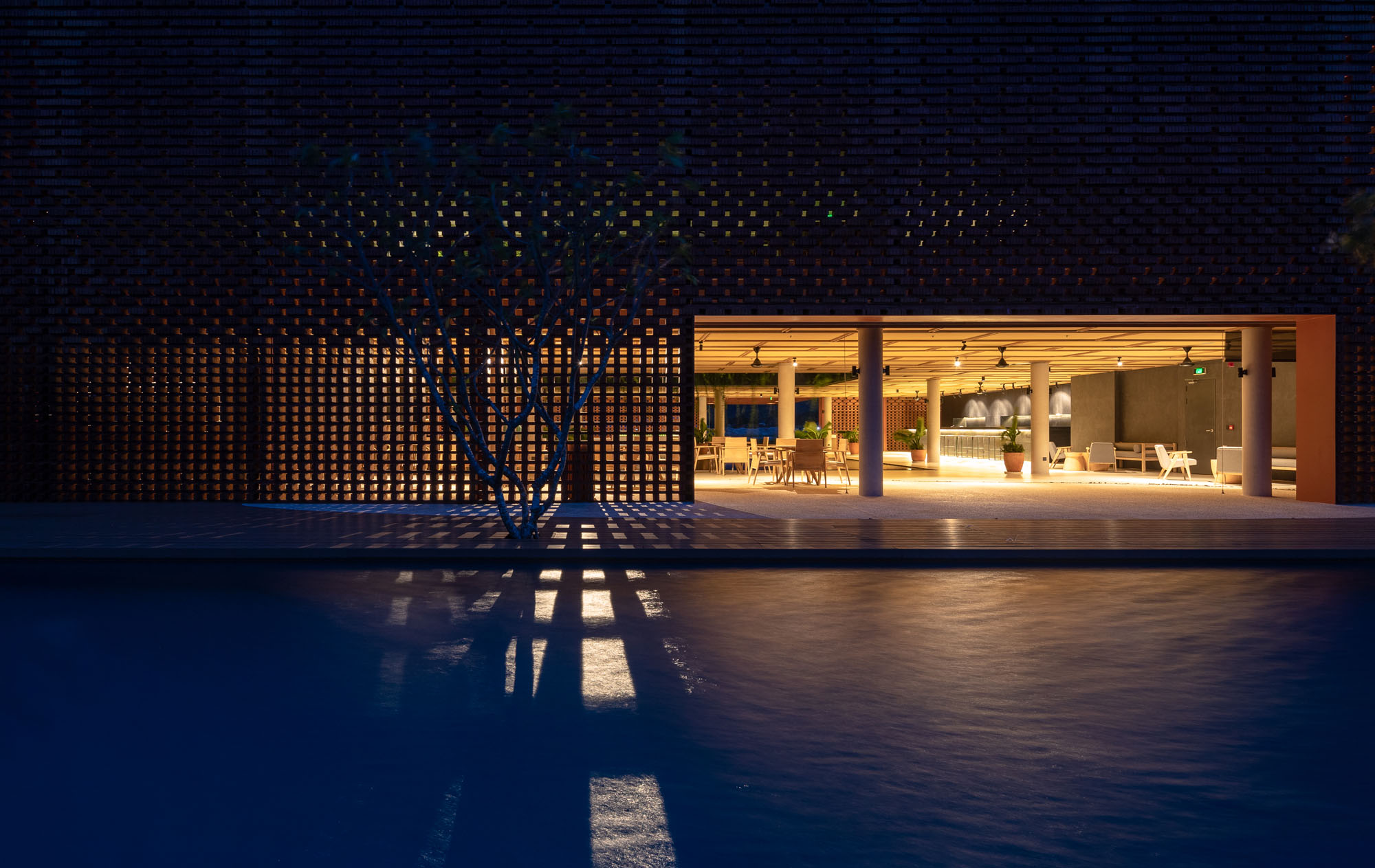 〈ウィンダム・クラブハウス(Wyndham Clubhouse)〉MIAデザインスタジオ(MIA Design Studio)