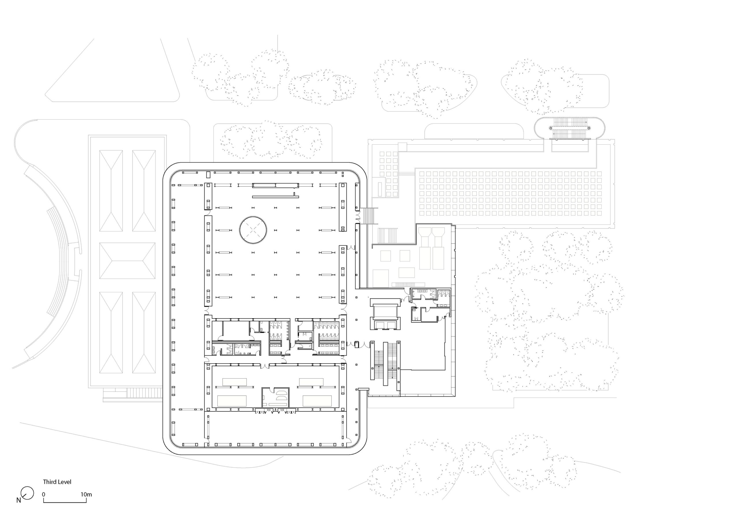 〈ビルバオ美術館(Bilbao Fine Arts Museum)〉にて、ノーマン・フォスター率いるフォスター アンド パートナーズ(Foster+Partners)