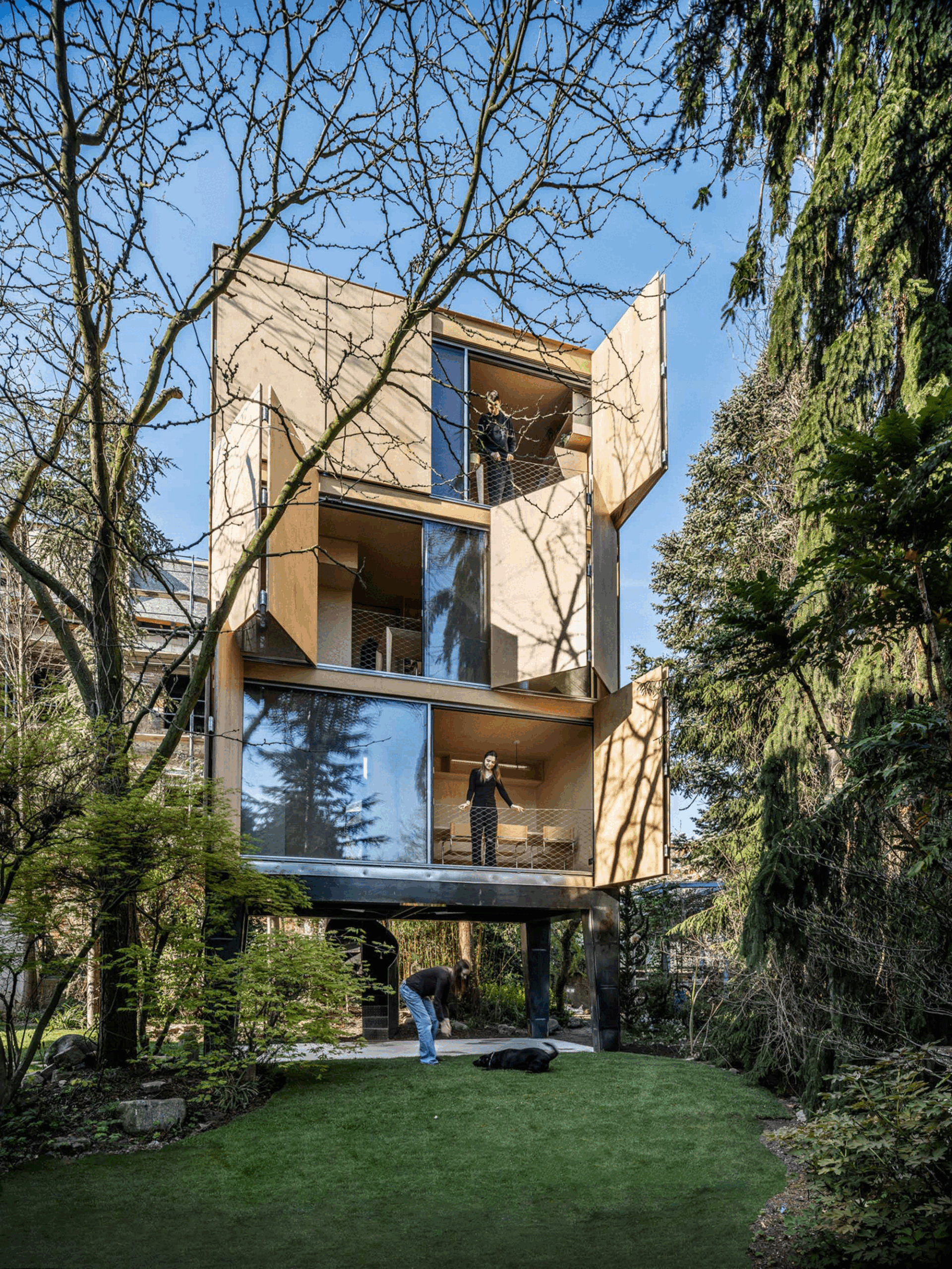 〈ワードローブ・ハウス(Wardrobe House)〉シェプカ・アーキテクツ(ŠÉPKA ARCHITEKTI)