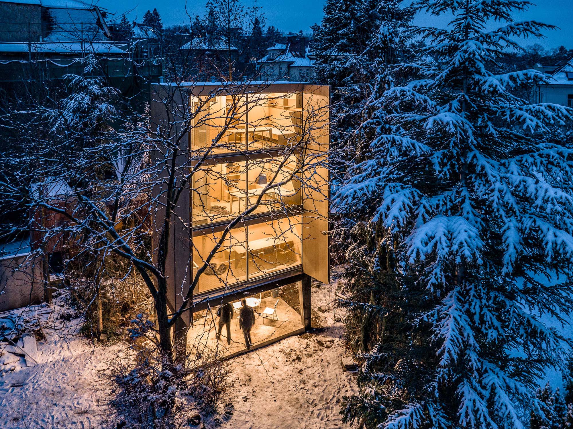 〈ワードローブ・ハウス(Wardrobe House)〉シェプカ・アーキテクツ(ŠÉPKA ARCHITEKTI)