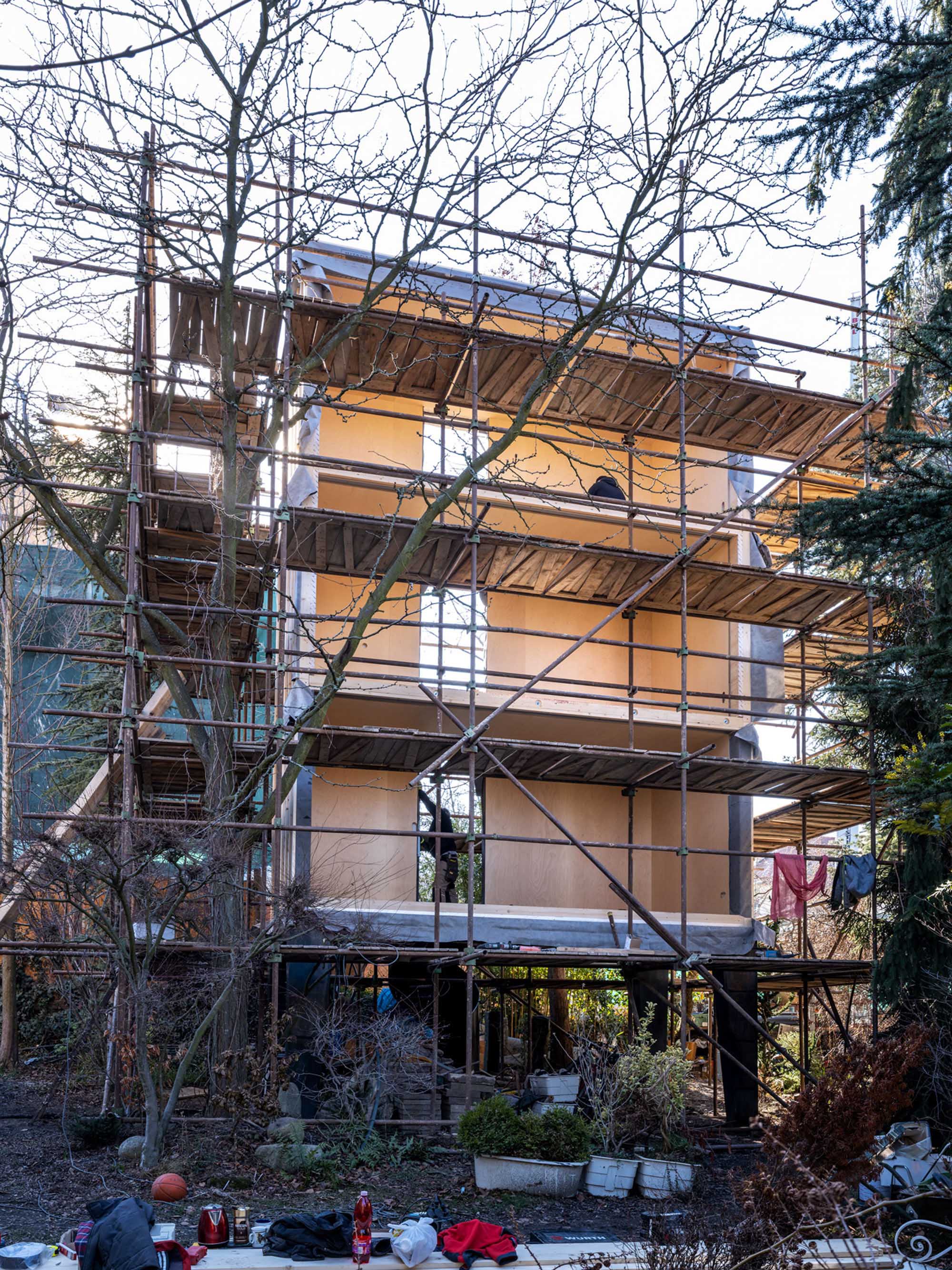 〈ワードローブ・ハウス(Wardrobe House)〉シェプカ・アーキテクツ(ŠÉPKA ARCHITEKTI)
