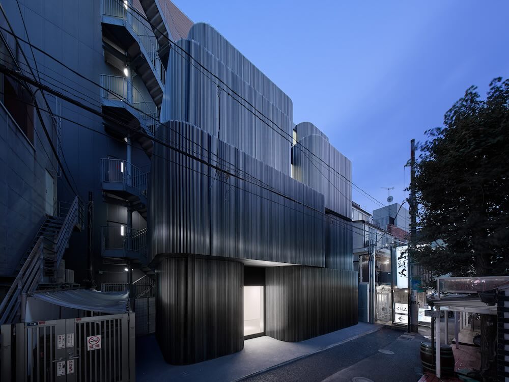 名和晃平+Sandwich〈seeen Harajuku〉