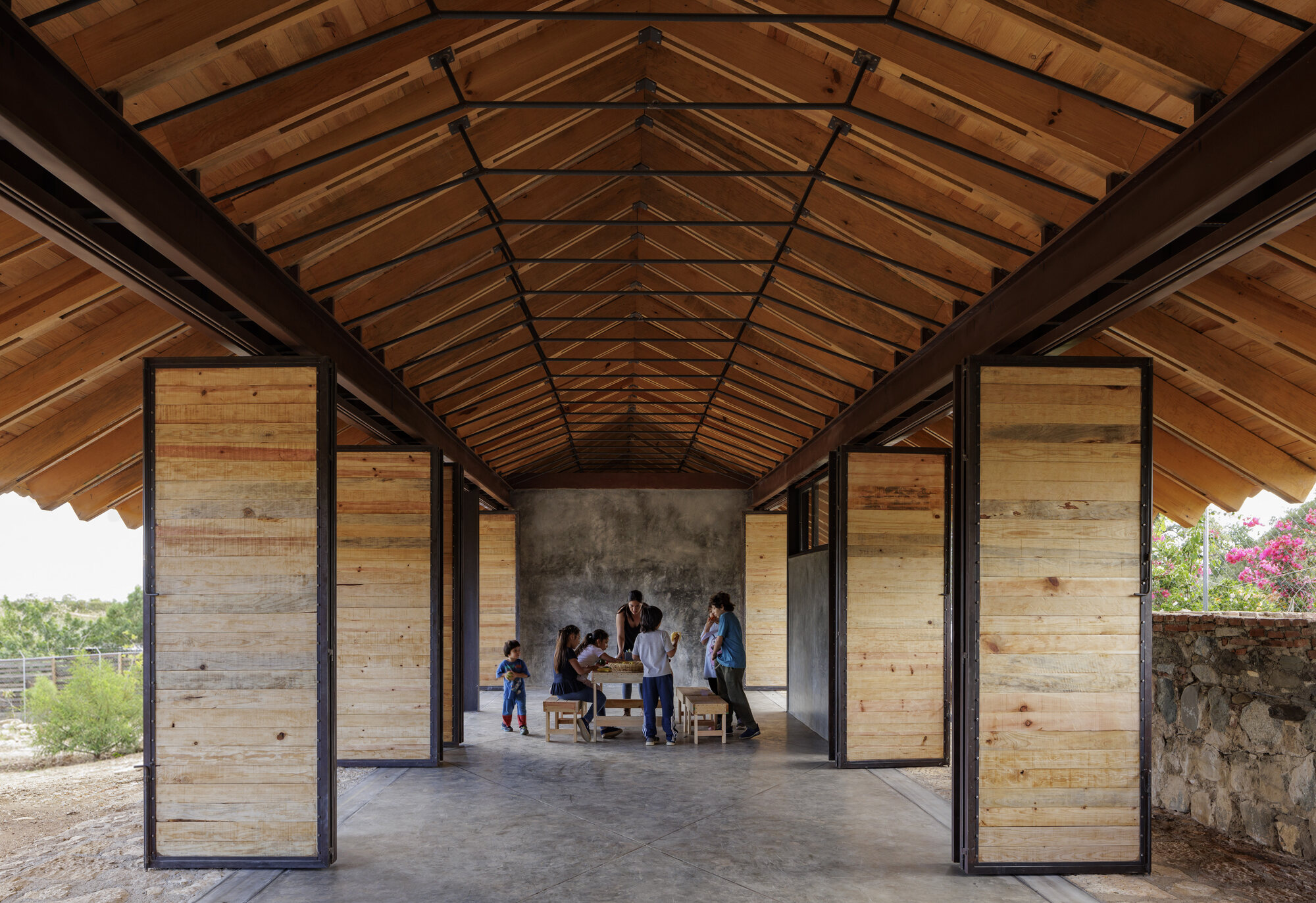 〈農村の学校（Rural School in Oaxaca）〉テリトリオ・エスタディオ（Territorio Estudio）
