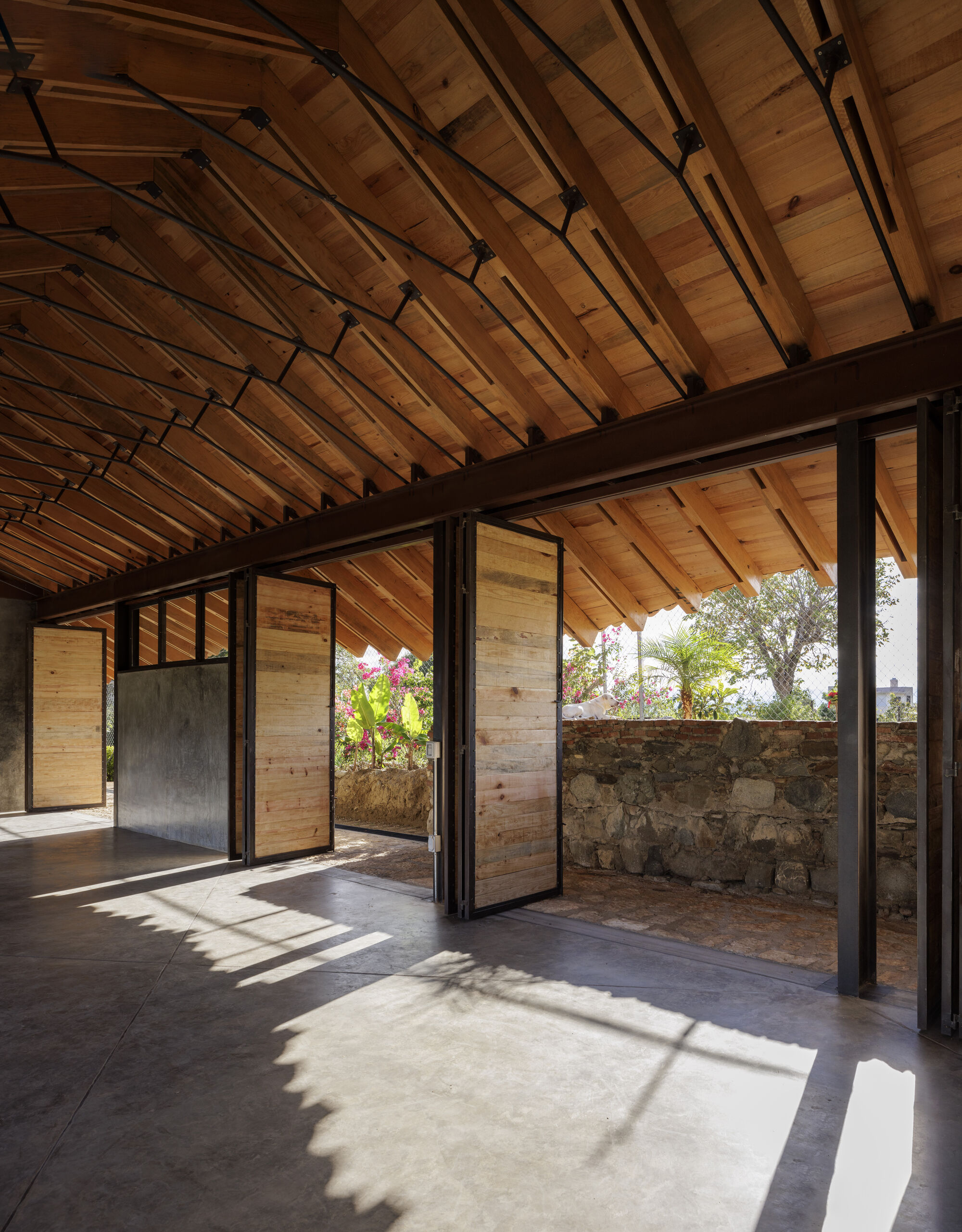 〈農村の学校（Rural School in Oaxaca）〉テリトリオ・エスタディオ（Territorio Estudio）